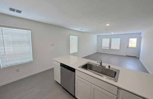 Photo - 3140 Burmese St House