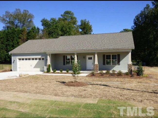 Building Photo - 108 Dogwood Ln