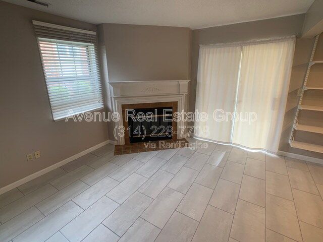 Foto del edificio - 1662 E Swan Cir