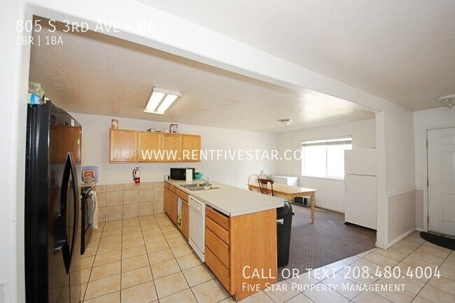 Foto del edificio - 805 S 3rd Ave