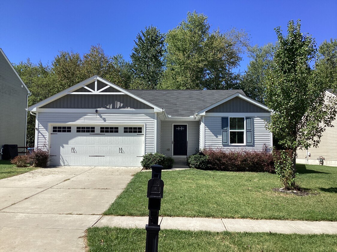 7 Tall Oak Ln, Amelia, OH 45102 House Rental in Amelia, OH