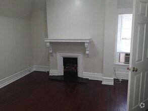 Building Photo - 1430 S 4th St