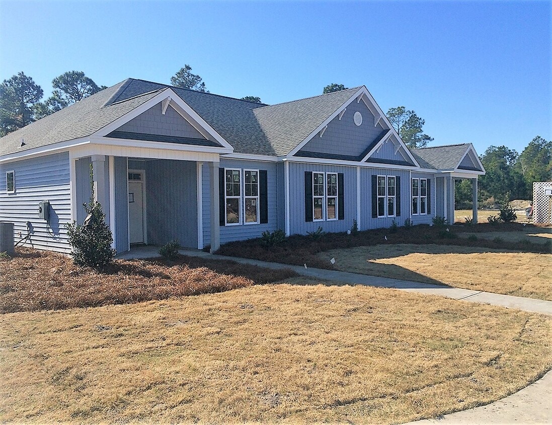 49 Highland Forest Cir 2, Shallotte, NC House Rental in Shallotte