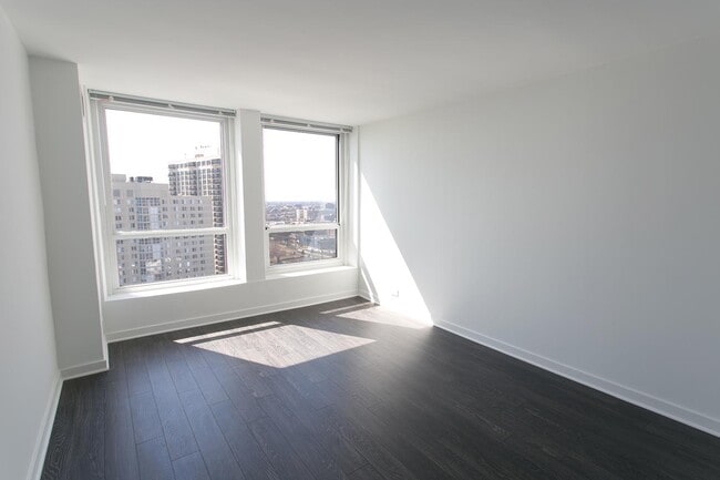 Interior Photo - Regents Park