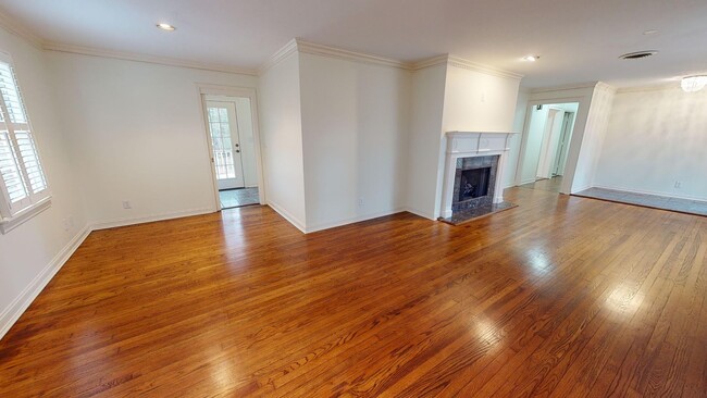 Foto del edificio - Newly Renovated Home For Rent