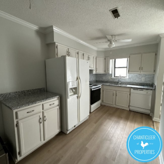 Building Photo - 7314 Sandy Creek Dr