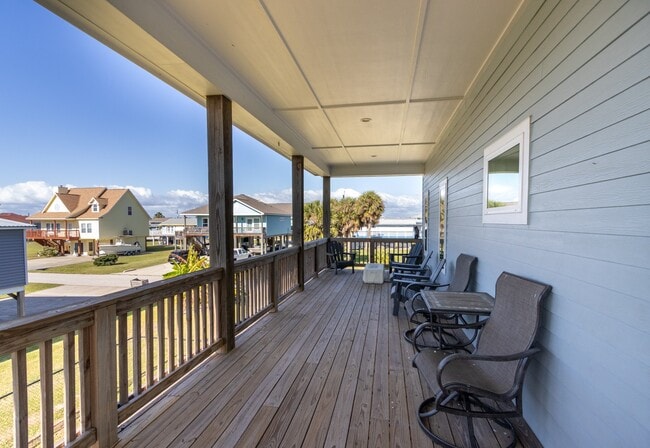 Foto del edificio - 16511 John Davis Rd