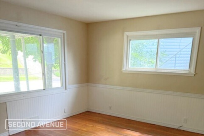 Foto del edificio - 403 Sunnyside Ave