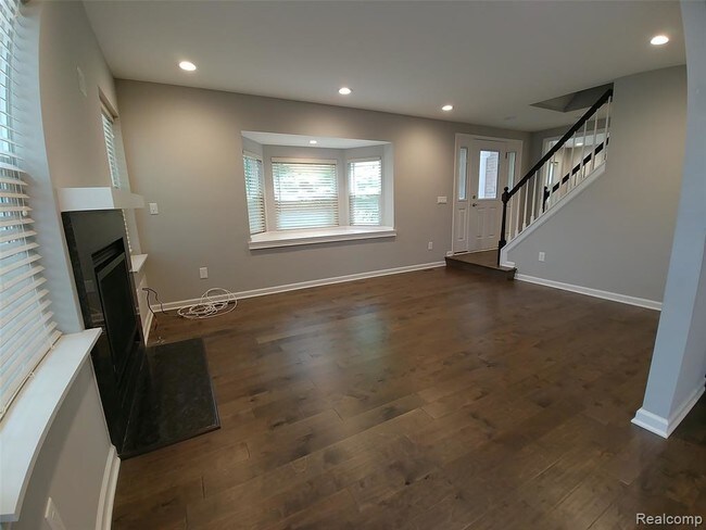 Foto del edificio - 1536 Brentwood Dr
