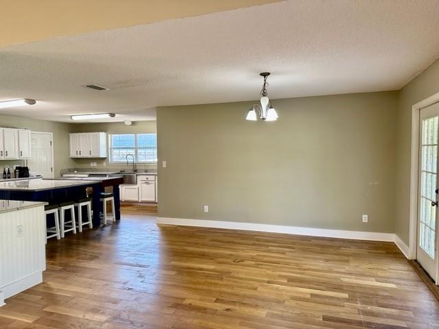 Foto del edificio - 27618 Bay Branch Dr