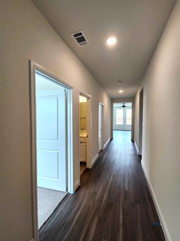 Building Photo - 2313 Peebles Ln