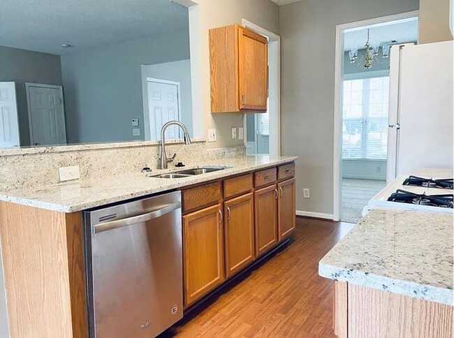 Building Photo - 1403 Anona Pl