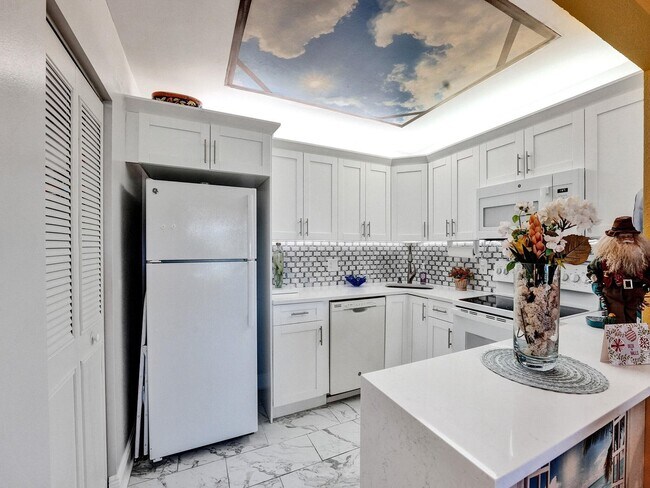 Foto del edificio - 3560 Pine Tree Ct