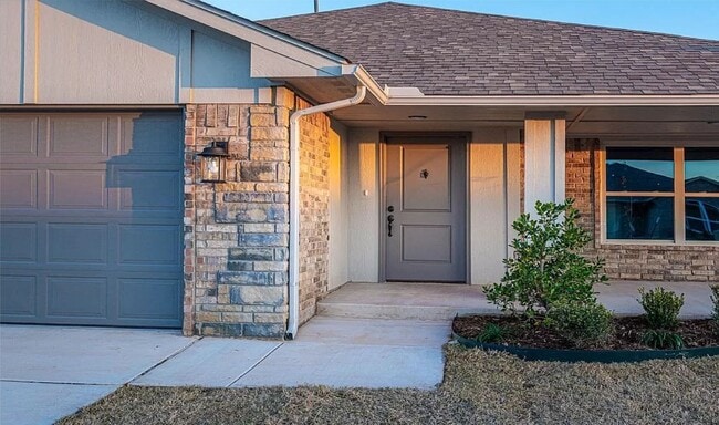 Photo - Beautiful 4 Bedroom Home 2 bathroom home!