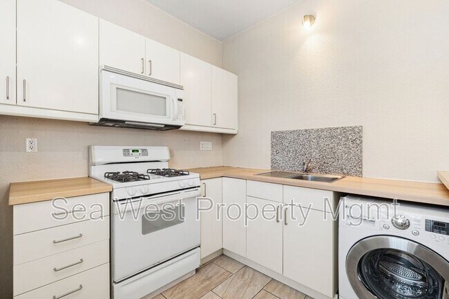 Foto del edificio - 208 Sanford St