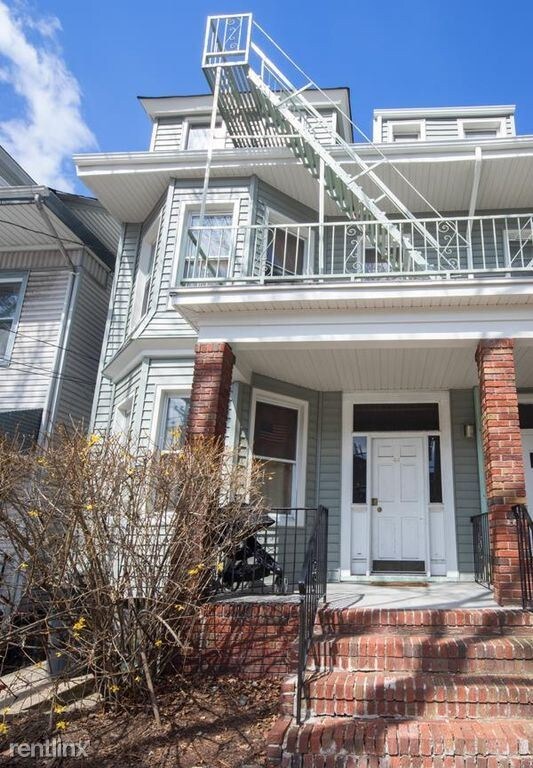 Building Photo - 2 br, 1 bath Apartment - 44 Highwood ter