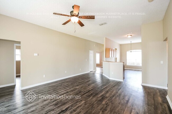 Foto del edificio - 6099 Green Pond Dr