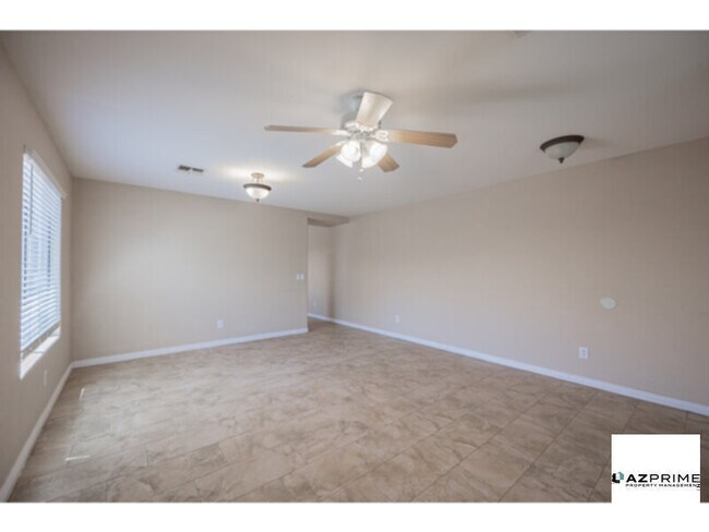 Foto del edificio - Welcome to Your Sun-Filled Sanctuary in th...