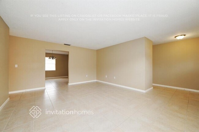 Foto del edificio - 6029 Christina Dr E