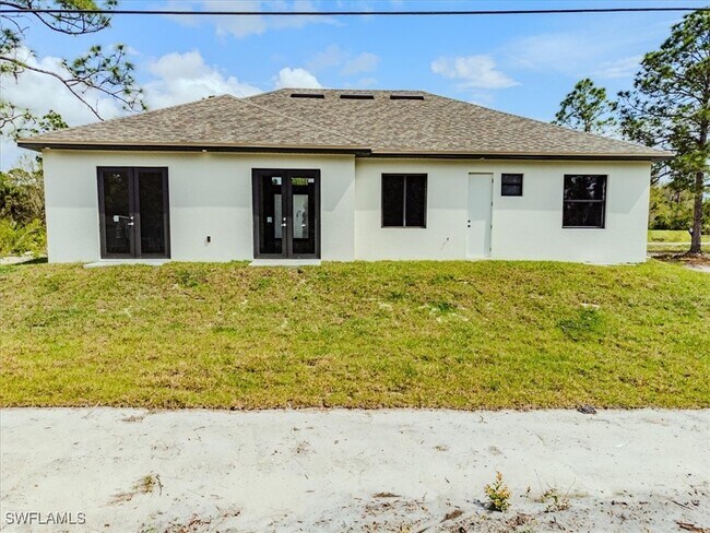 Foto del edificio - 1707 McKinley Ave