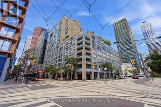 Building Photo - 92 King St E