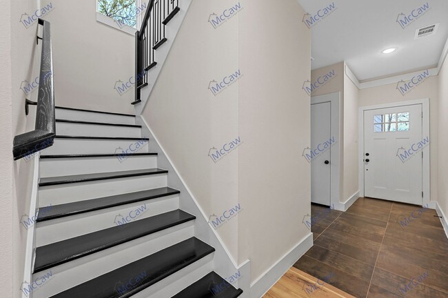 Building Photo - Updated Price for New Year!  Luxury Duplex...