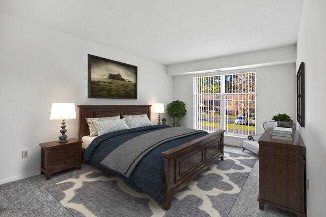 Building Photo - Whispering Pines