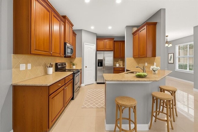Building Photo - 6745 Breezy Palm Dr
