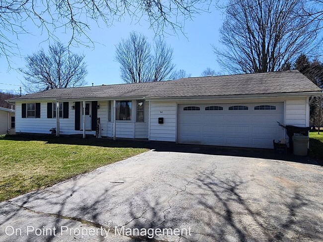 Building Photo - 3 br, 2 bath House - 45 Gail Drive