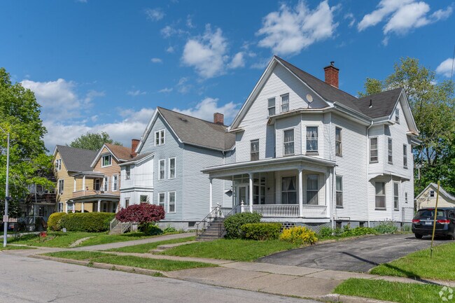 Downtown Poughkeepsie provides a variety of architecture styles.