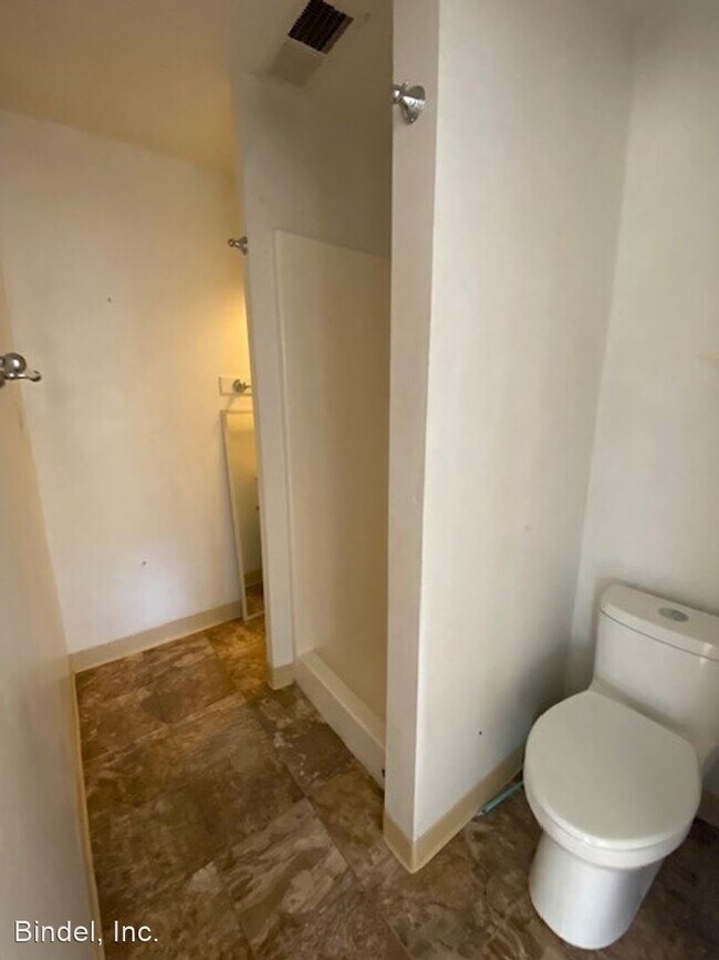 Foto del edificio - 4 br, 2 bath House - 2240 Ross ST