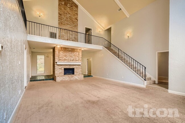 Foto del edificio - 8103 Oak Moss Dr