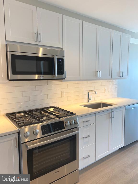 Foto del edificio - 925 N Fairfax St