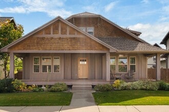 Building Photo - 4442 Alexander St