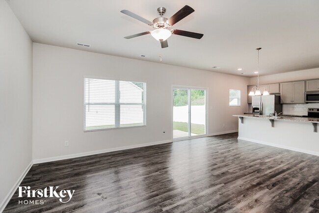 Foto del edificio - 7305 Brawley Wood Ct