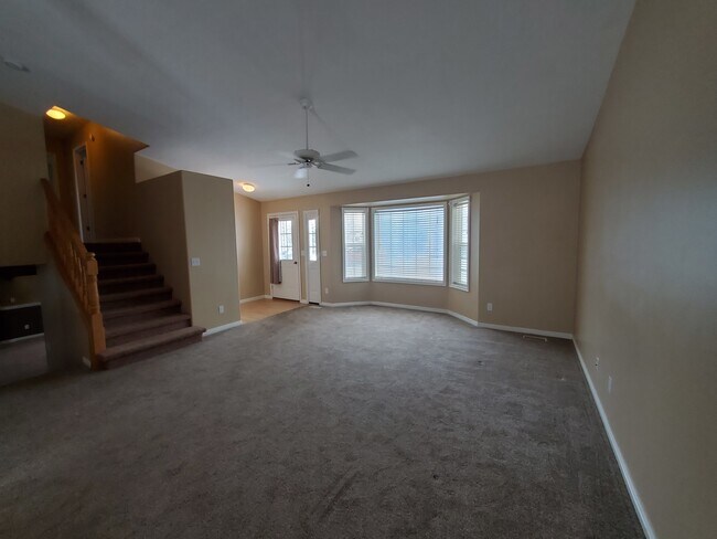 Building Photo - 411 N 4200 E