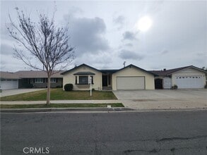 Building Photo - 6652 Sambar Cir