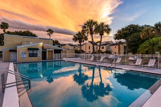 Building Photo - The Retreat at Altamonte Springs