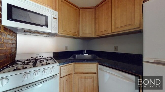 Foto del edificio - 103 W 73rd St