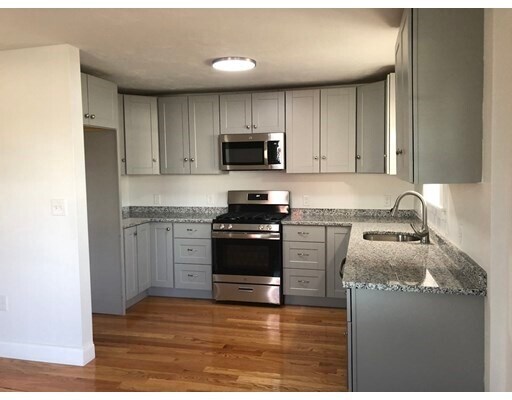 Foto del edificio - 571 Nantasket Ave
