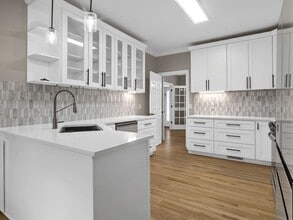 Building Photo - 708 Symmetry Ct