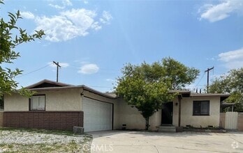 Building Photo - 172 E Ramona Dr