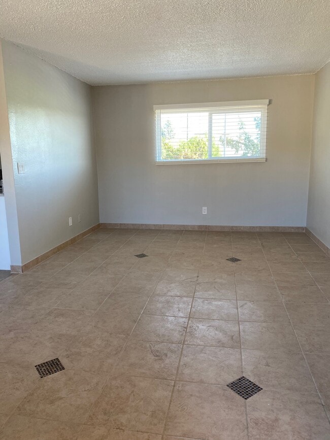 Building Photo - 20202 Leadwell St