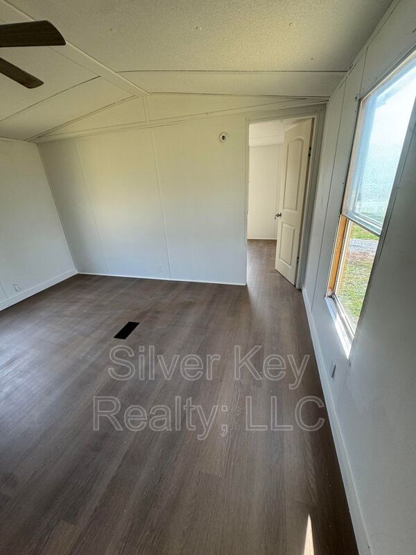 Foto del edificio - 3631-3637 Sweetwater Vonore Road