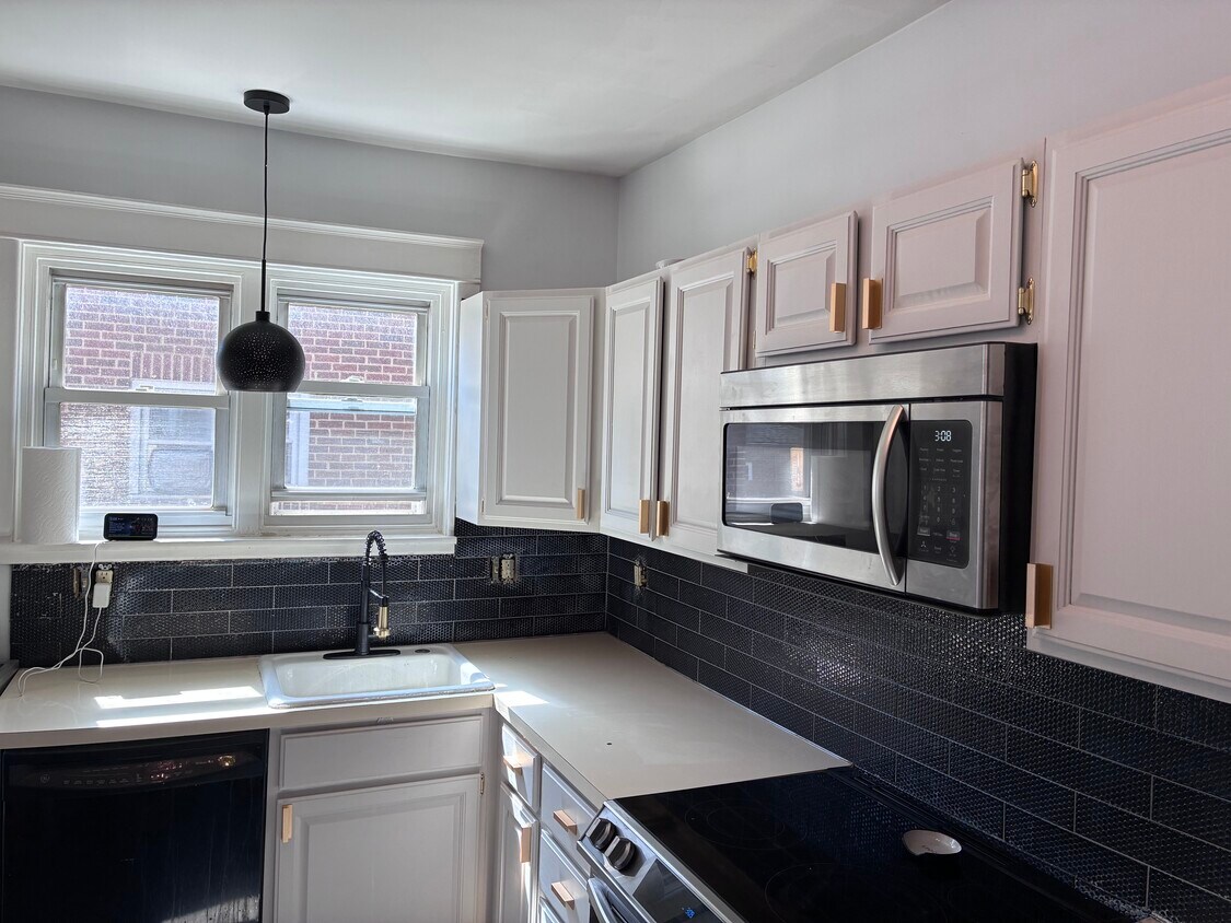 Foto principal - 2116 W Highland St