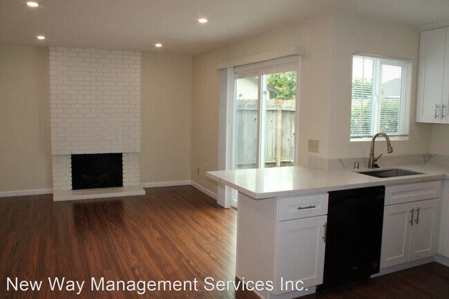 Building Photo - 3 br, 1.5 bath House - 421 Ebbets Pass Road