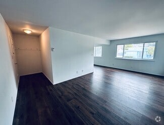 Building Photo - 10815 Julius St