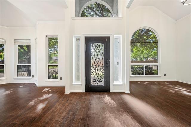 Foto del edificio - 7517 Waterwood Dr