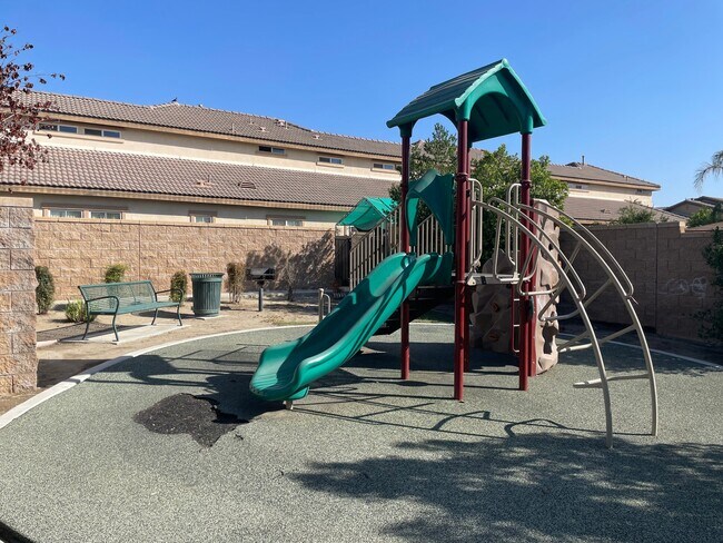 Photo - 16558 Paine St Townhome