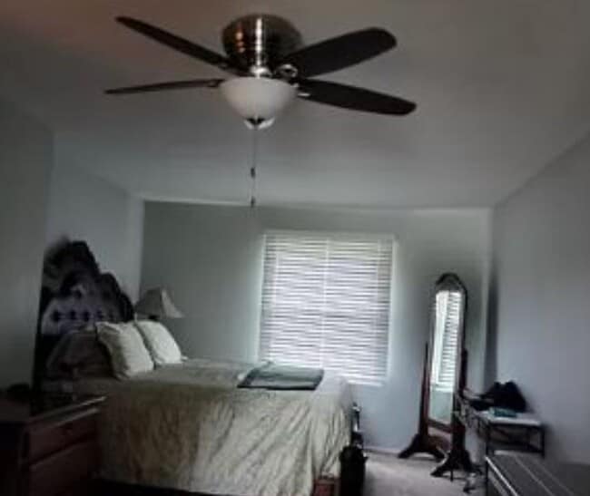 Master Bedroom - W232N6042 Teakwood Ct